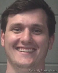 Mugshot of AUSTIN MICHAEL ALVES