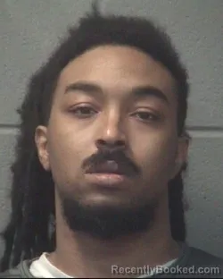 Mugshot of TARON SHADONTE EDWARDS