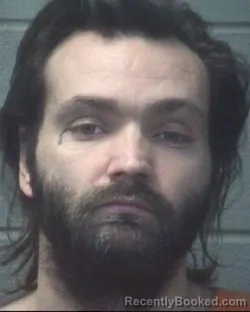 Mugshot of RAYMOND EARL KIRKENDALL