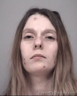 Mugshot of SURANDA MICHELLE SMITH