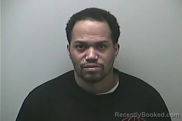 Mugshot of ISIAHIA DARNELL DAVIS