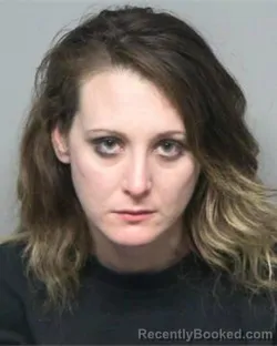 Mugshot of COURTNEY LILLIAN SNIDER