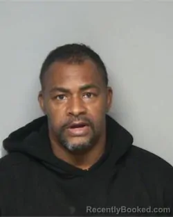 Mugshot of TEMORRIS MANDRETTE DAVIS