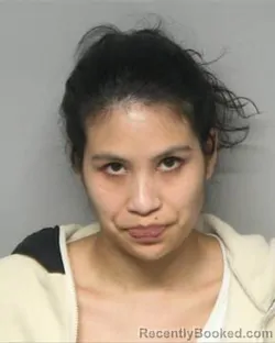 Mugshot of HELEN THI HUYNH