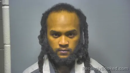 Mugshot of DARNELLE LAMON JONES