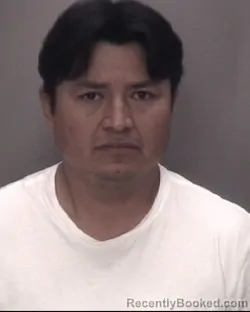 Mugshot of ISAY GOMEZ MENDEZ