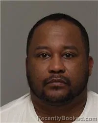 Mugshot of PARIS DEVION POINTER