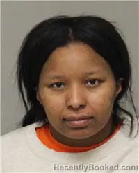 Mugshot of TROIYAUNA LAKIA DELORES FOX