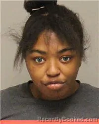Mugshot of LAMACY ALMELIA LANELL KINARD