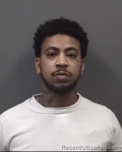 Mugshot of DEVONTAE RASHAWN GILLIS