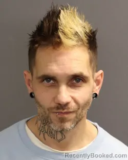 Mugshot of JR QUAMME