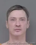 Mugshot of Elijah Lee Glauvitz