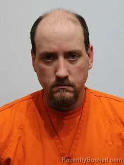 Mugshot of CLINTON WORCESTER