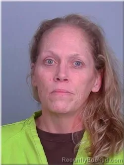 Mugshot of Nicole Lindahl