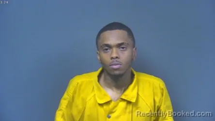 Mugshot of JAYLEN DANAY McCLAIN