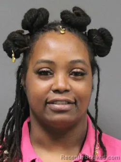 Mugshot of JENNIFER MARABLE