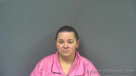 Mugshot of JENELLE LYN MCGOLDRICK