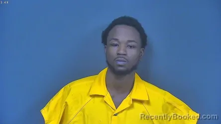 Mugshot of JATREVEON REED