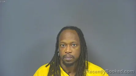 Mugshot of KENDALL KENTRELL ROBINSON