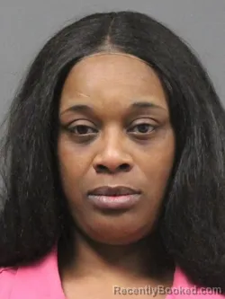 Mugshot of TANNILLE CARRICK