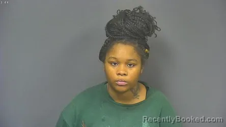 Mugshot of TA'KHYLAH JAMESSIA SINGLETON