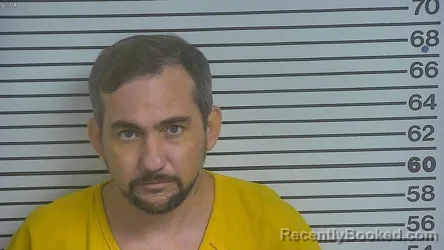 Mugshot of ALEXANDER H KNIGHT