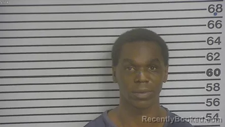 Mugshot of Carlis Cortez Young Jr