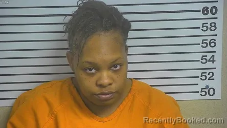 Mugshot of Latara Stephens