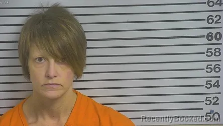 Mugshot of Laura Zeitoun