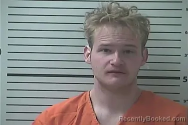 Mugshot of DYLAN LUKE DUNCAN