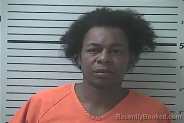 Mugshot of CLIFTON LEE MCKAY