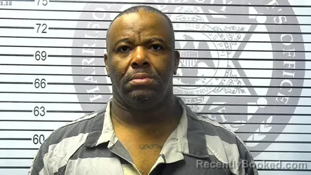 Mugshot of ANTOWIN VASHIA PORTER