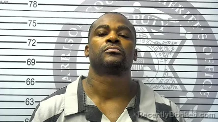 Mugshot of COREY DESHAWN TATE