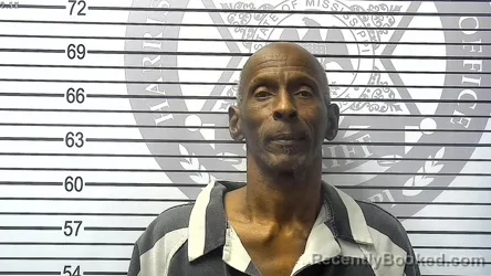 Mugshot of DERRICK KEN BEASLEY