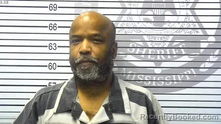 Mugshot of RENALDO HAYWOOD PEARSON