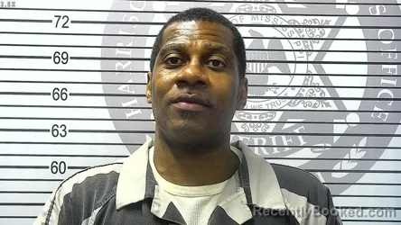 Mugshot of SHONE EDWARD HANDSHAW