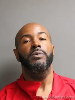 Mugshot of QUINCY HOLMES