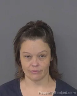 Mugshot of DANIELLE ANNE CRUMP