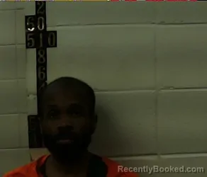 Mugshot of ELIGIN LODEAN ALLMOND