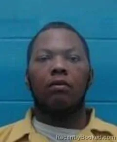 Mugshot of DEMARCUS D MIXON