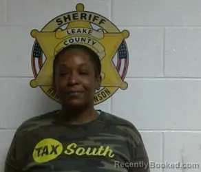 Mugshot of KHADEDRA SHARNELL GRAY