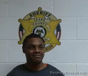 Mugshot of TYRELL T MOORE