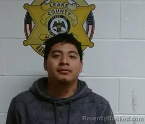 Mugshot of HENRY TOMAS