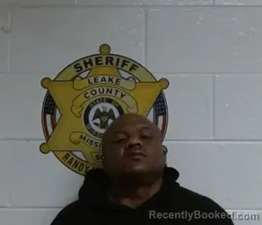 Mugshot of ELLIOTT WALKER LEACH