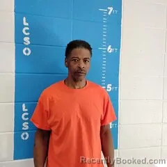 Mugshot of AARON S MOORE