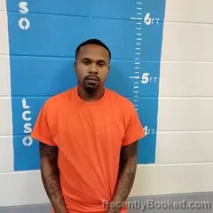 Mugshot of CORNELIUS D BLEDSOE