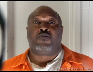 Mugshot of MICHAEL TYRELL ELLIOTT