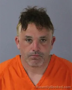 Mugshot of CHALDMUS CARL REYNOLDS