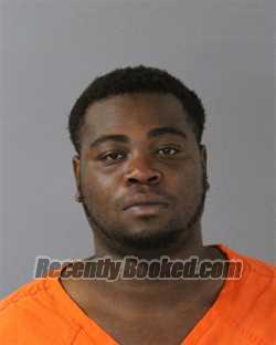 Mugshot of JADARIUS MARTEZ DEMONTA WHITE