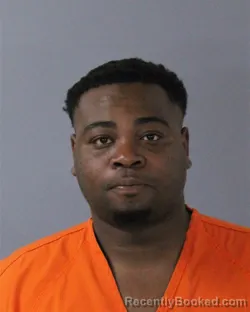 Mugshot of JADARIUS MARTEZ DEMONTA WHITE